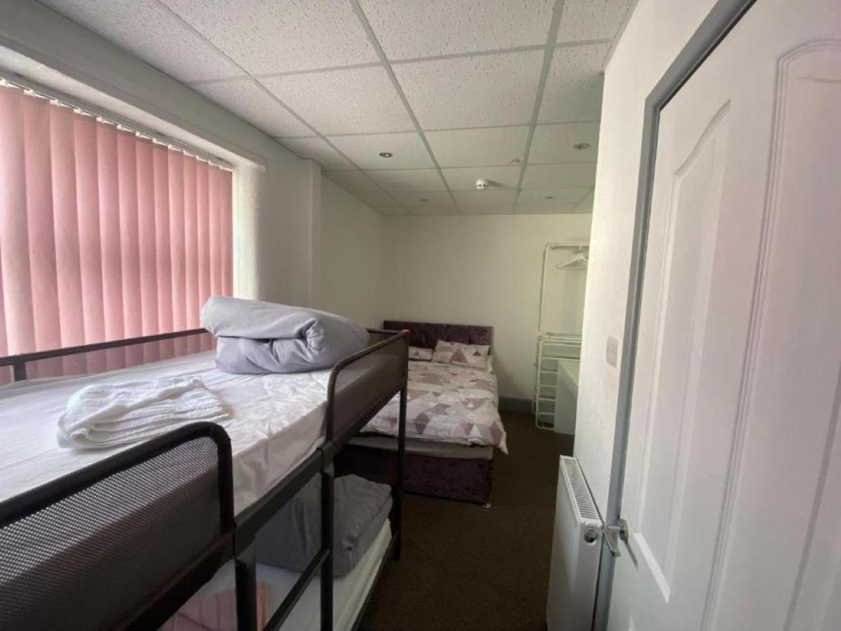 Arnies Hotel 블랙풀 외부 사진